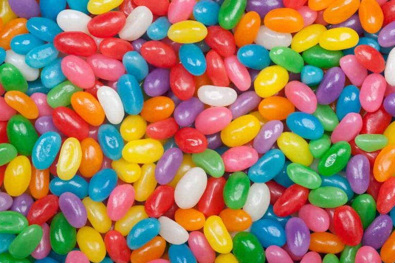 Can Cats and Dogs Eat Jelly